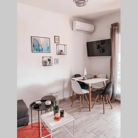 Seaside Apartment In Kalamitsa Area Kavala Buitenkant foto