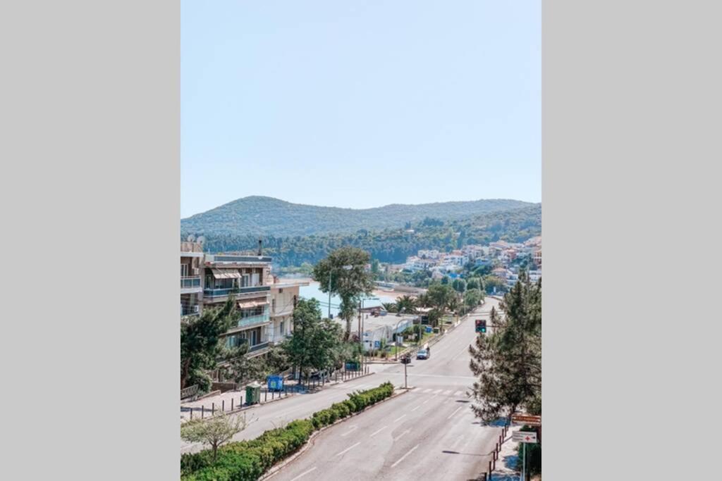 Seaside In Kalamitsa Area * Kavala
